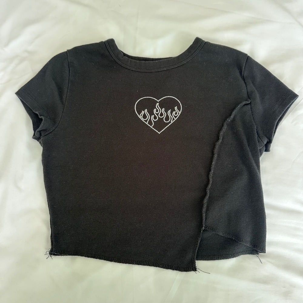 Garage Black Crop Top Baby Short Sleeve Bedazzled Heart Flame T-Shirt Women's S